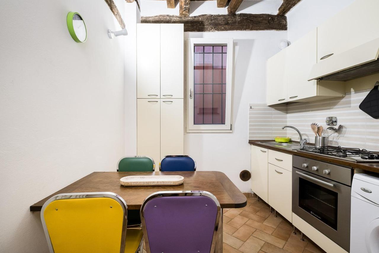 Cozy Central Apartment By Wonderful Italy Bologna Exterior photo